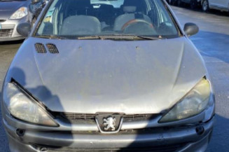 Pare choc arriere PEUGEOT 206