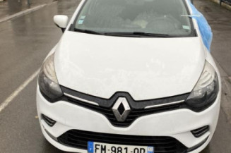 Pare choc arriere RENAULT CLIO 4