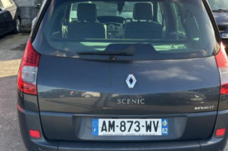 Custode arriere droit RENAULT GRAND SCENIC 2