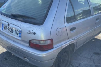 Pare choc arriere CITROEN SAXO