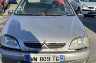 Pare choc arriere CITROEN SAXO