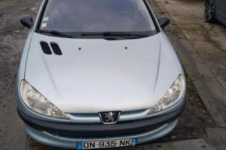 Pare choc arriere PEUGEOT 206