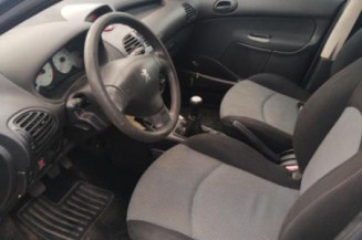 Pare choc arriere PEUGEOT 206