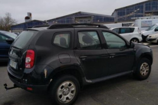 Custode arriere droit DACIA DUSTER 1