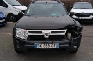 Custode arriere droit DACIA DUSTER 1