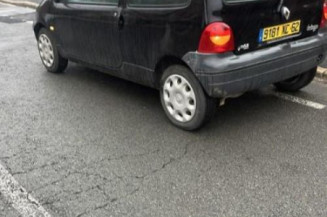 Pare choc arriere RENAULT TWINGO 1