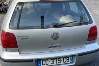 Pare choc arriere VOLKSWAGEN POLO 3