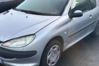 Pare choc arriere PEUGEOT 206