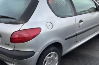 Pare choc arriere PEUGEOT 206