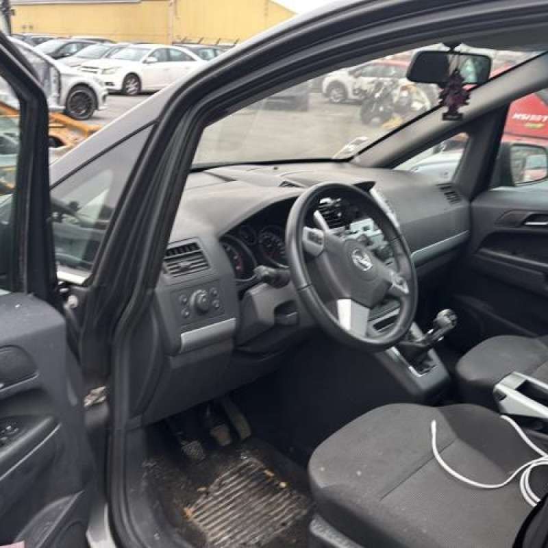 Poignee interieur arriere droit OPEL ZAFIRA B Photo n°9