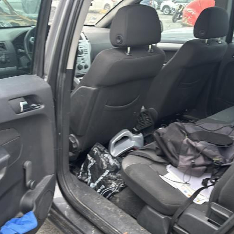 Poignee interieur arriere droit OPEL ZAFIRA B Photo n°10