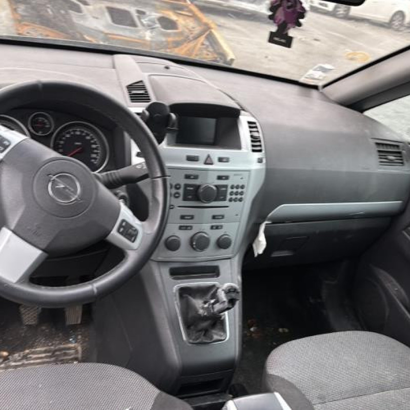 Poignee interieur arriere droit OPEL ZAFIRA B Photo n°12