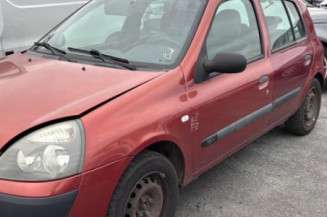 Pare choc avant RENAULT CLIO 2