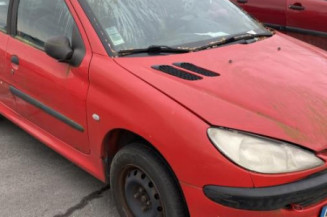 Pompe à carburant PEUGEOT 206