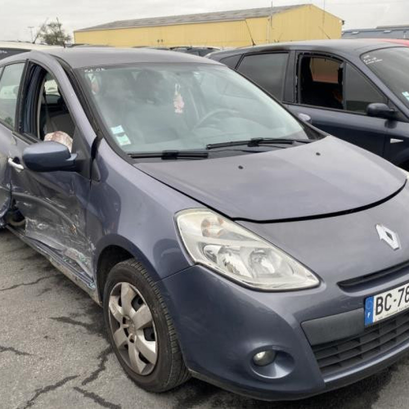 Poignee interieur arriere droit RENAULT CLIO 3 Photo n°6