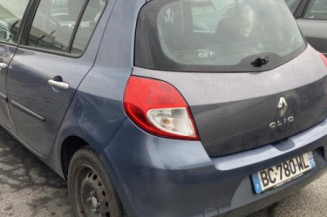 Poignee interieur arriere droit RENAULT CLIO 3