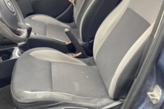 Poignee interieur arriere droit RENAULT CLIO 3