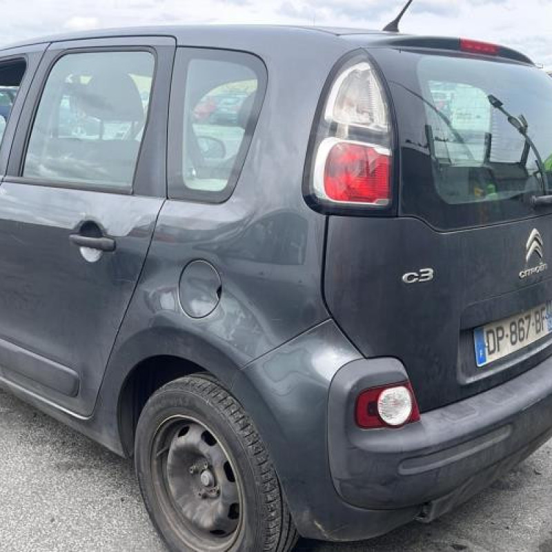 Pare choc arriere CITROEN C3 PICASSO Photo n°12