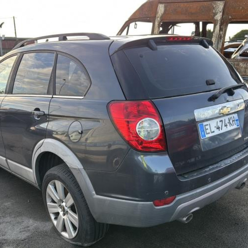 Pare choc arriere CHEVROLET CAPTIVA Photo n°10