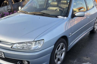 Custode arriere droit PEUGEOT 306