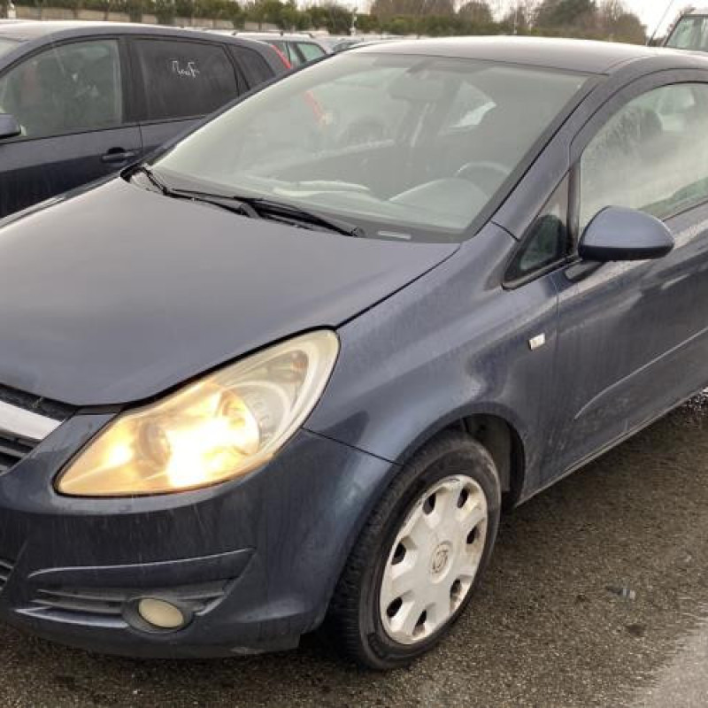 Custode arriere droit OPEL CORSA D Photo n°2