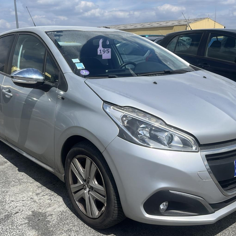 PEUGEOT208 1 PHASE 2 1.2 VTI - 12V Photo n°12