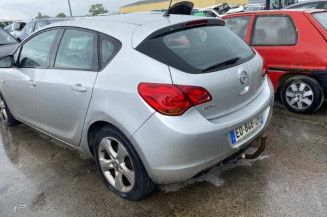 OPEL ASTRA J PHASE 1 1.7 CDTI - 16V TURBO