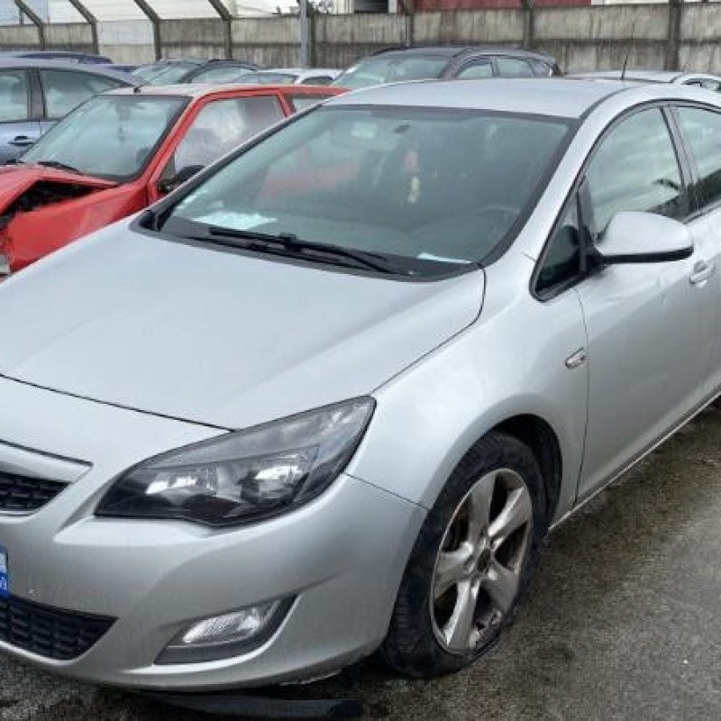 OPELASTRA J PHASE 1 1.7 CDTI - 16V TURBO Photo n°16