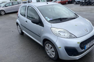 PEUGEOT107 PHASE 3 1.0i - 12V Photo n°1