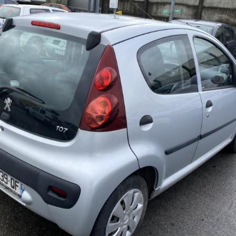 PEUGEOT107 PHASE 3 1.0i - 12V Photo n°4