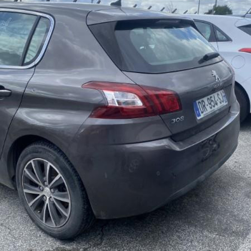 PEUGEOT308 2 PHASE 1 1.2 PURETECH - 12V TURBO Photo n°8