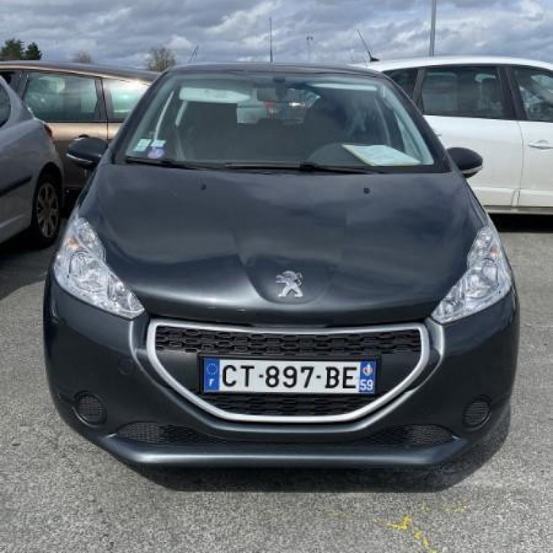 PEUGEOT208 1 PHASE 1 1.2 VTI - 12V Photo n°1