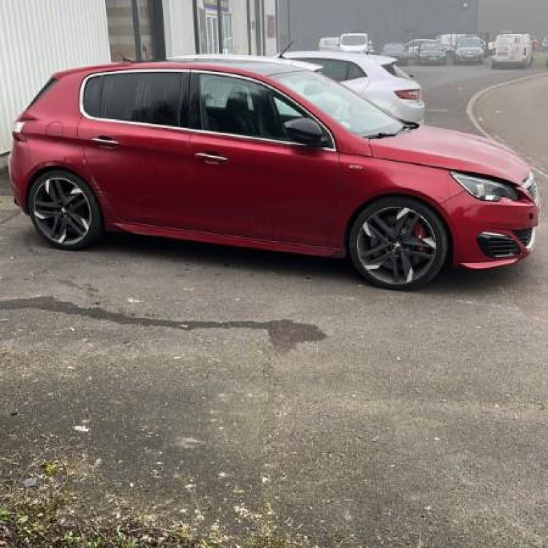 PEUGEOT308 2 PHASE 1 1.6 GTI - 16V TURBO Photo n°2