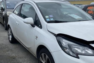 OPEL CORSA E 1.4i - 16V