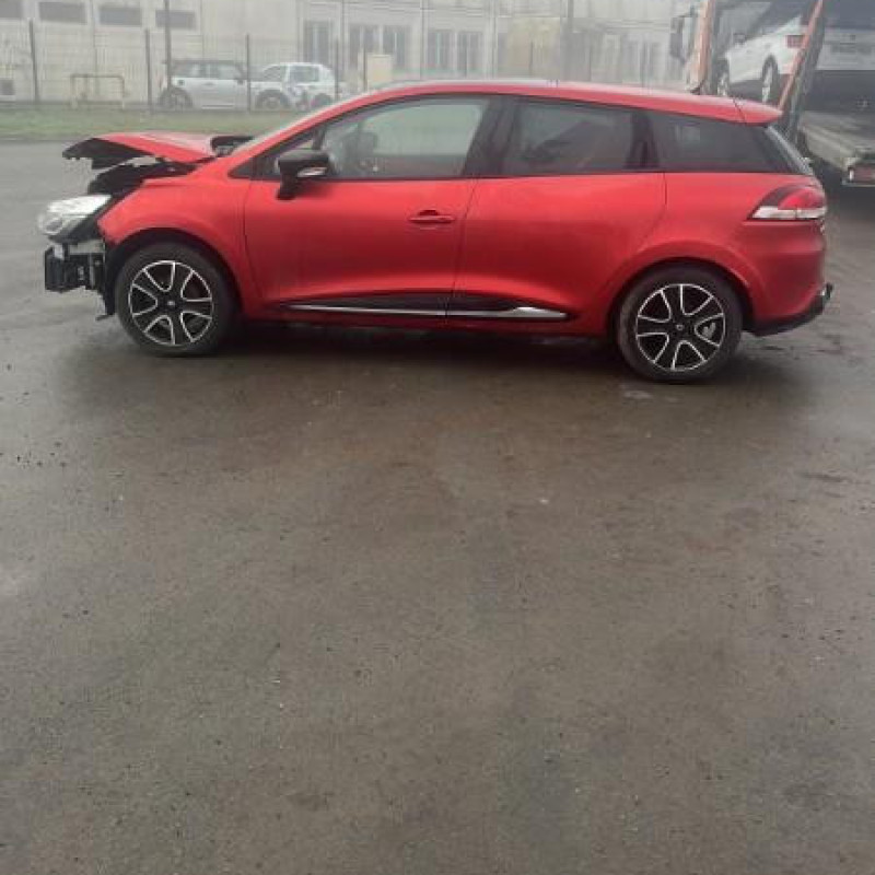 RENAULTCLIO 4 PHASE 1 BREAK 1.5 DCI - 8V TURBO Photo n°4