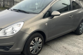 OPEL CORSA D PHASE 1 1.2i - 16V