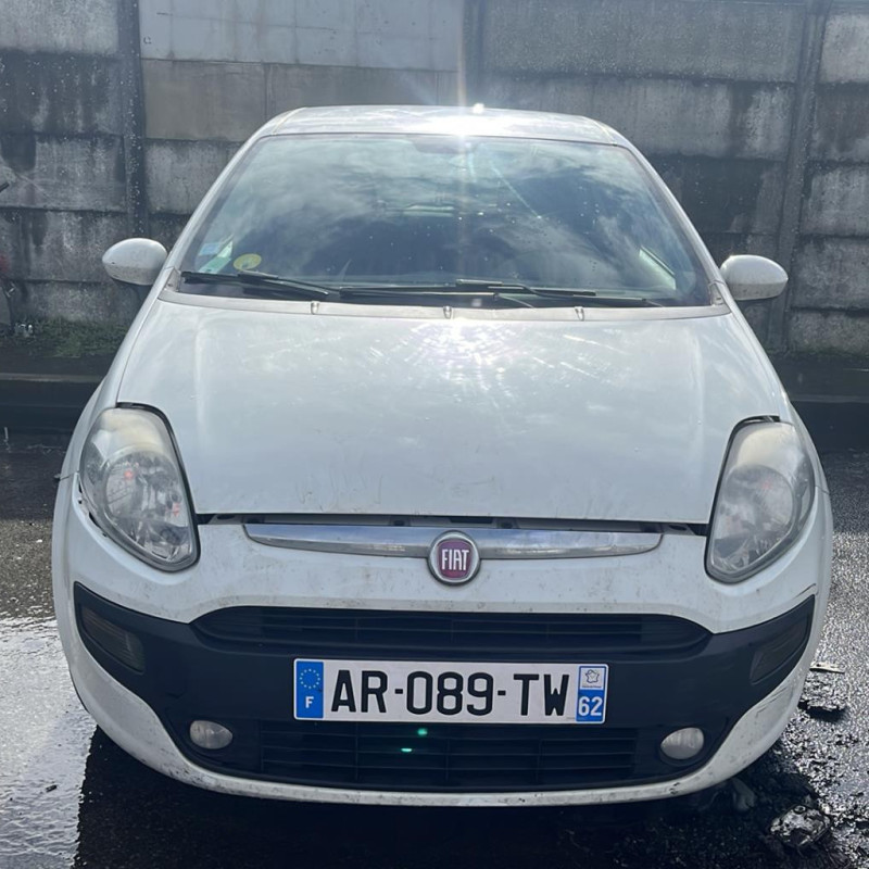 FIATPUNTO EVO 3 1.2i - 8V Photo n°2