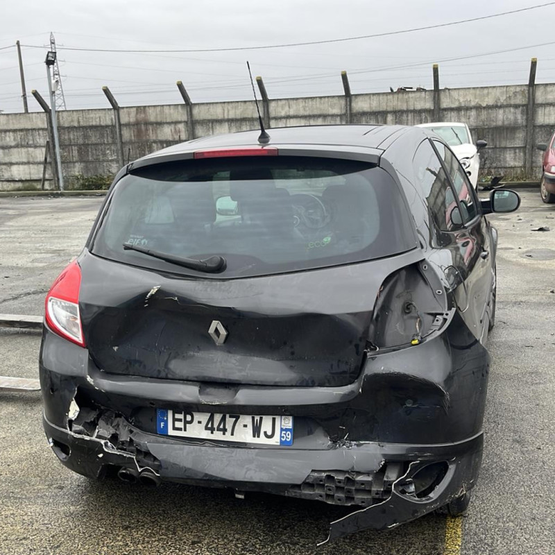 RENAULTCLIO 3 PHASE 2 1.5 DCI - 8V TURBO Photo n°5