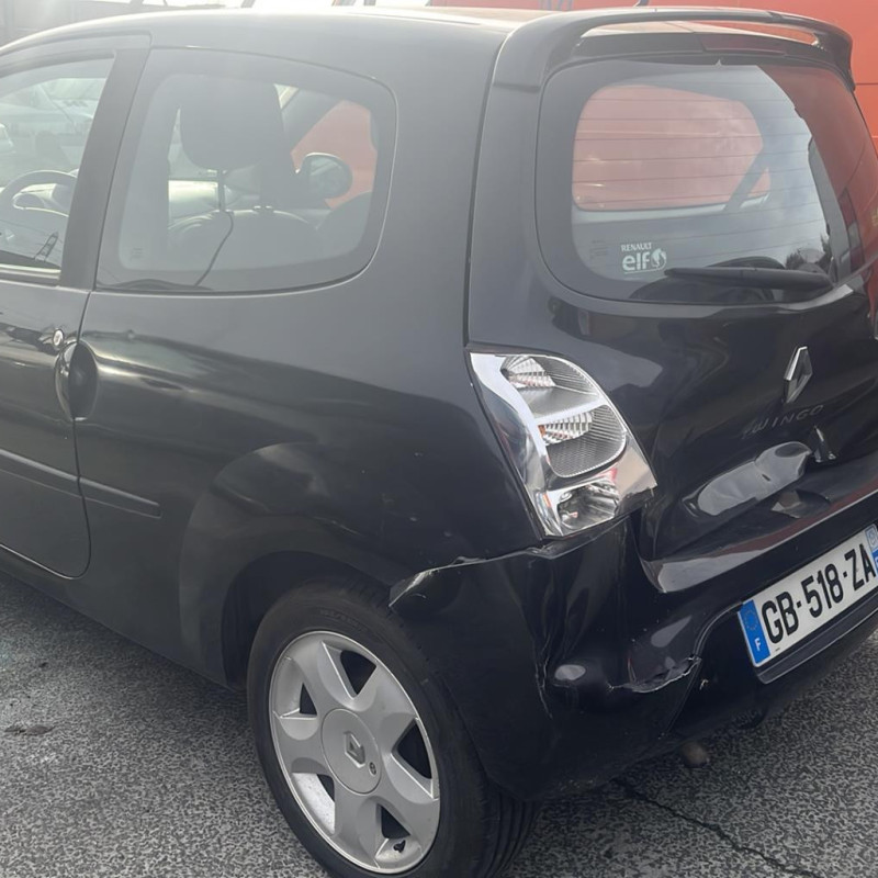 RENAULTTWINGO 2 PHASE 1 1.2i - 16V Photo n°4