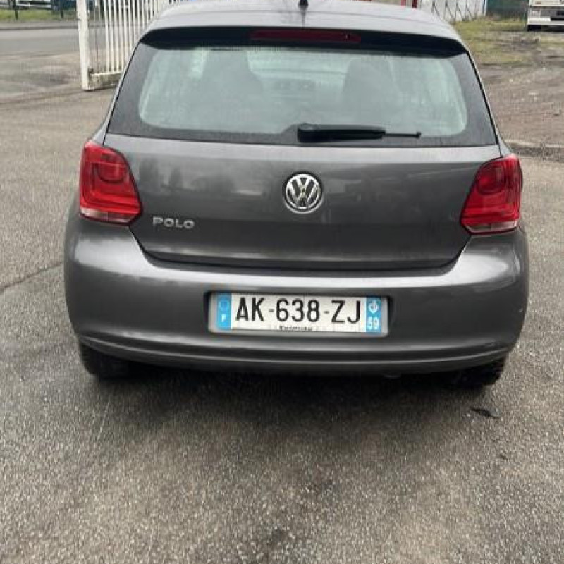 VOLKSWAGENPOLO 5 PHASE 1 1.2i - 12V Photo n°3