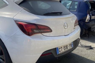 OPEL ASTRA J GTC 1.4i - 16V TURBO