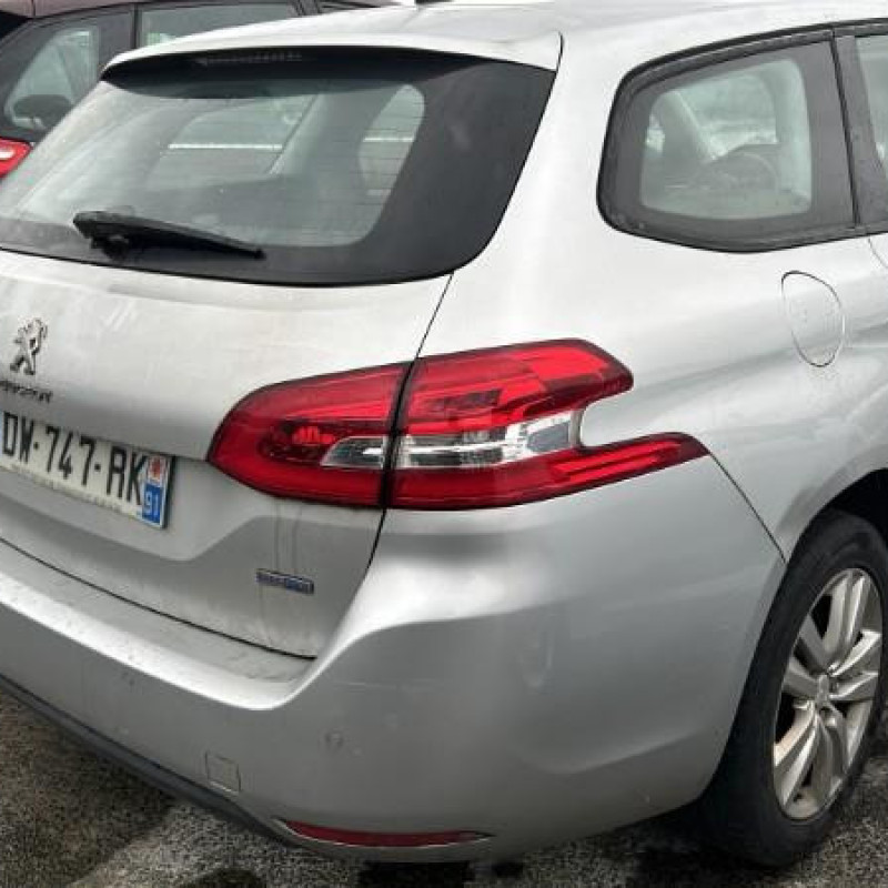 PEUGEOT308 2 SW PHASE 1 BREAK 1.6 BLUE HDI - 8V TURBO Photo n°20