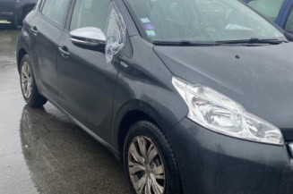 PEUGEOT 208 1 PHASE 1 1.2 VTI - 12V