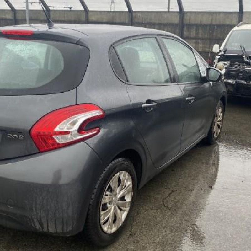 PEUGEOT208 1 PHASE 1 1.2 VTI - 12V Photo n°5