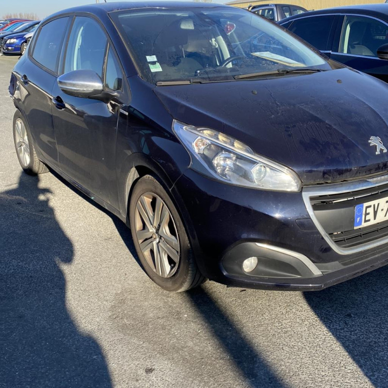 PEUGEOT208 1 PHASE 2 1.2 VTI - 12V Photo n°2