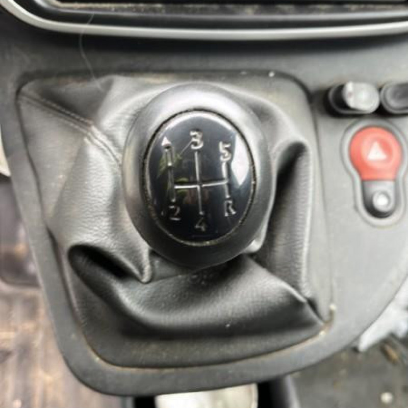 RENAULTKANGOO 2 PHASE 2 1.5 DCI - 8V TURBO Photo n°9