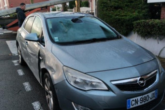 OPEL ASTRA J PHASE 1 1.7 CDTI - 16V TURBO