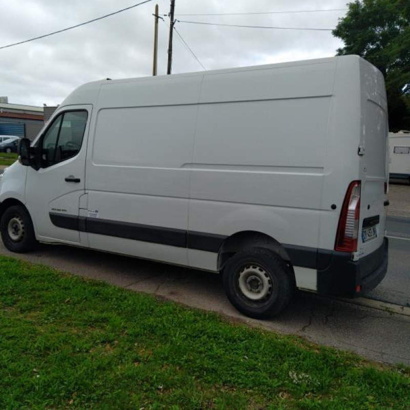 RENAULTMASTER 3 PHASE 2 2.3 BLUE DCI - 16V TURBO Photo n°2