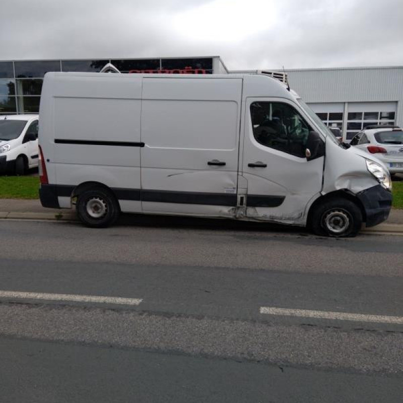 RENAULTMASTER 3 PHASE 2 2.3 BLUE DCI - 16V TURBO Photo n°4