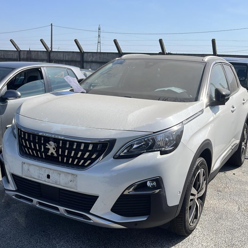 PEUGEOT3008 2 PHASE 1 1.2 PURETECH - 12V TURBO Photo n°2